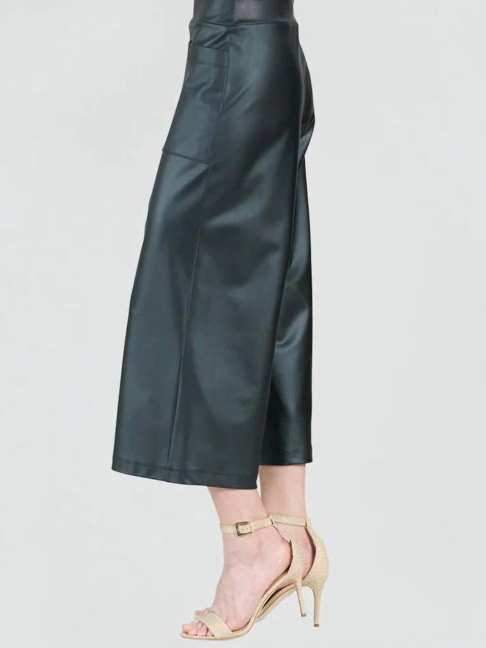 Clara Sunwoo Liquid Leather Cropped Gaucho Pants Black Wide Leg Pull On XS